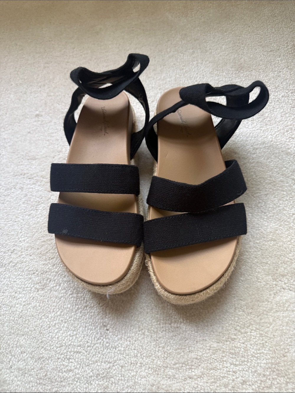 Universal Thread Black Platform Espadrille Sandals with Ankle Wrap